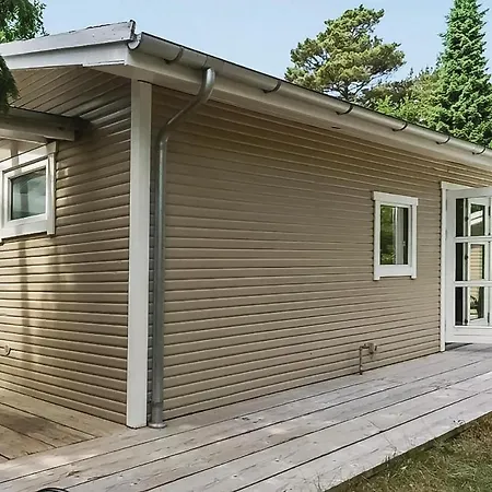 Three-bedroom Holiday In Ebeltoft
